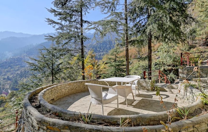 Private room in home in Bini, India